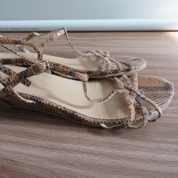 STUART WEITZMAN Leather Snakeskin Strappy Low Wedge Sandals Quiet Luxury US 8 - Picture 7 of 15